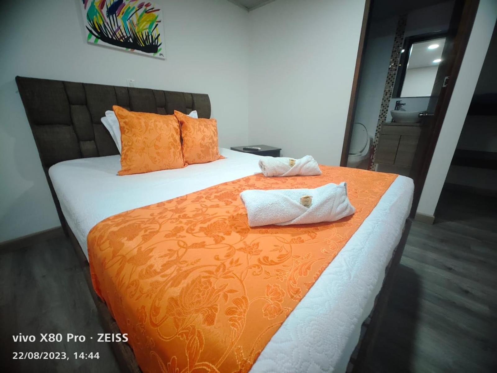 Hotel Kristal Ferial Bogota Luaran gambar