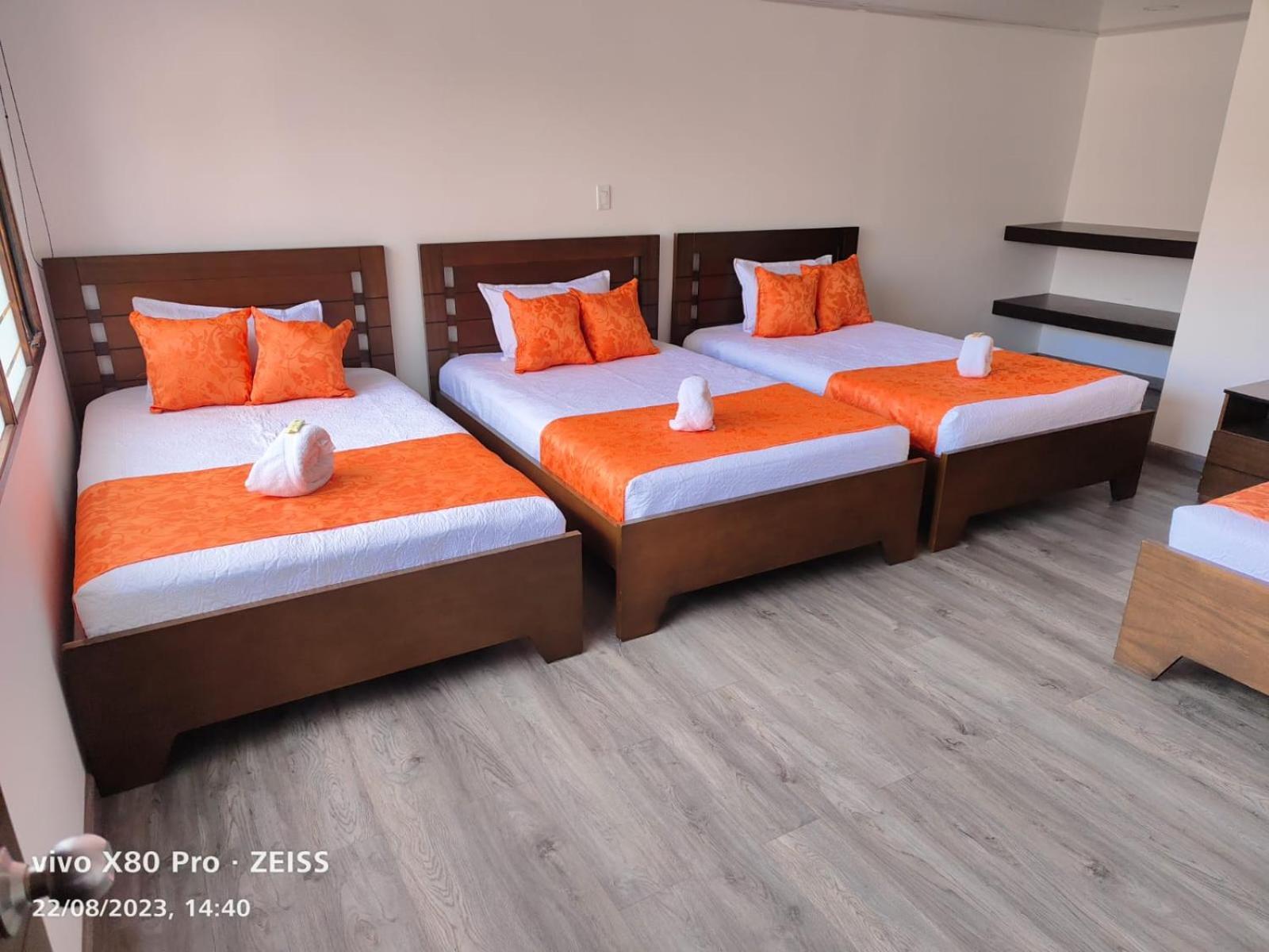 Hotel Kristal Ferial Bogota Luaran gambar