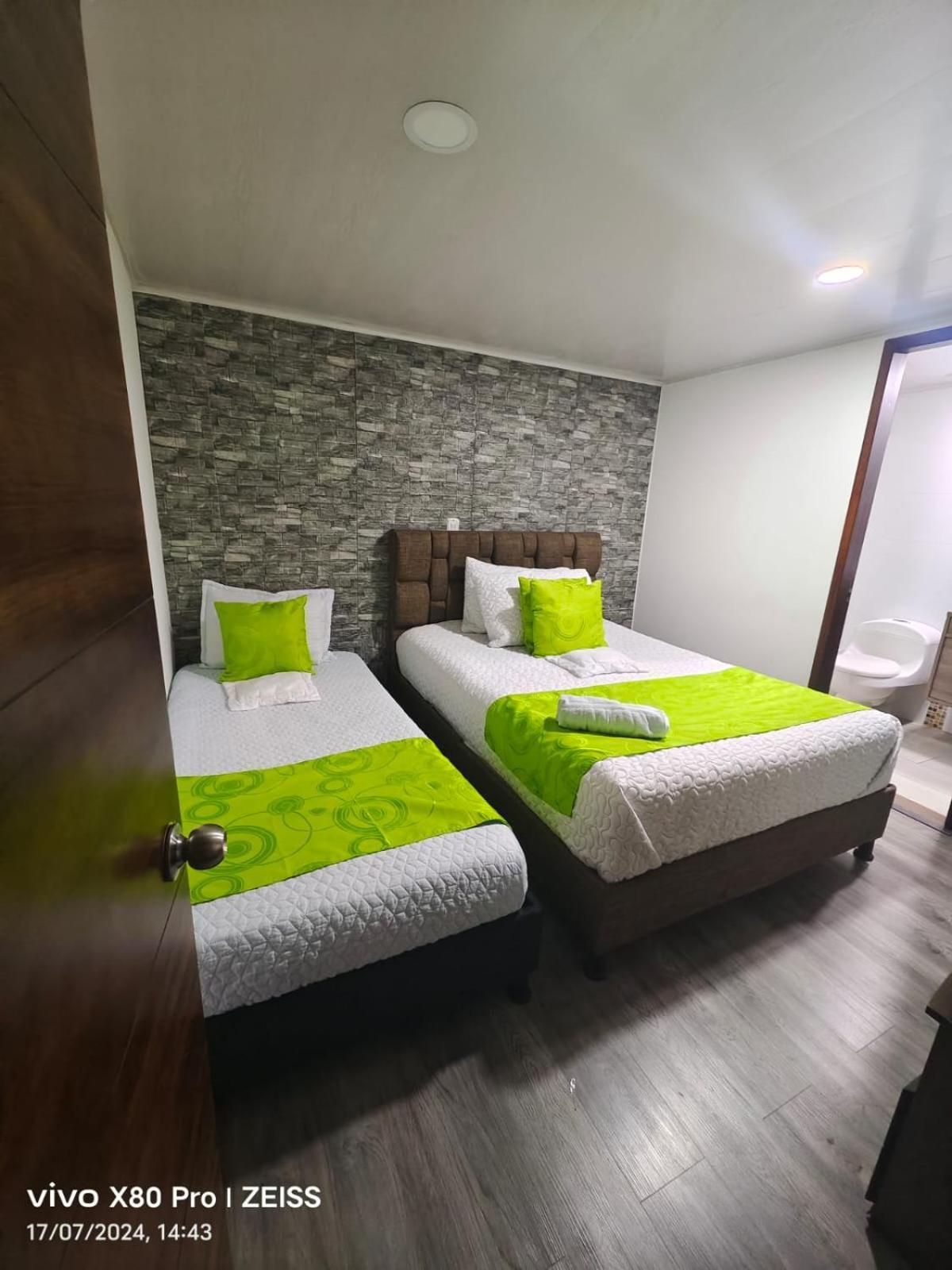Hotel Kristal Ferial Bogota Luaran gambar