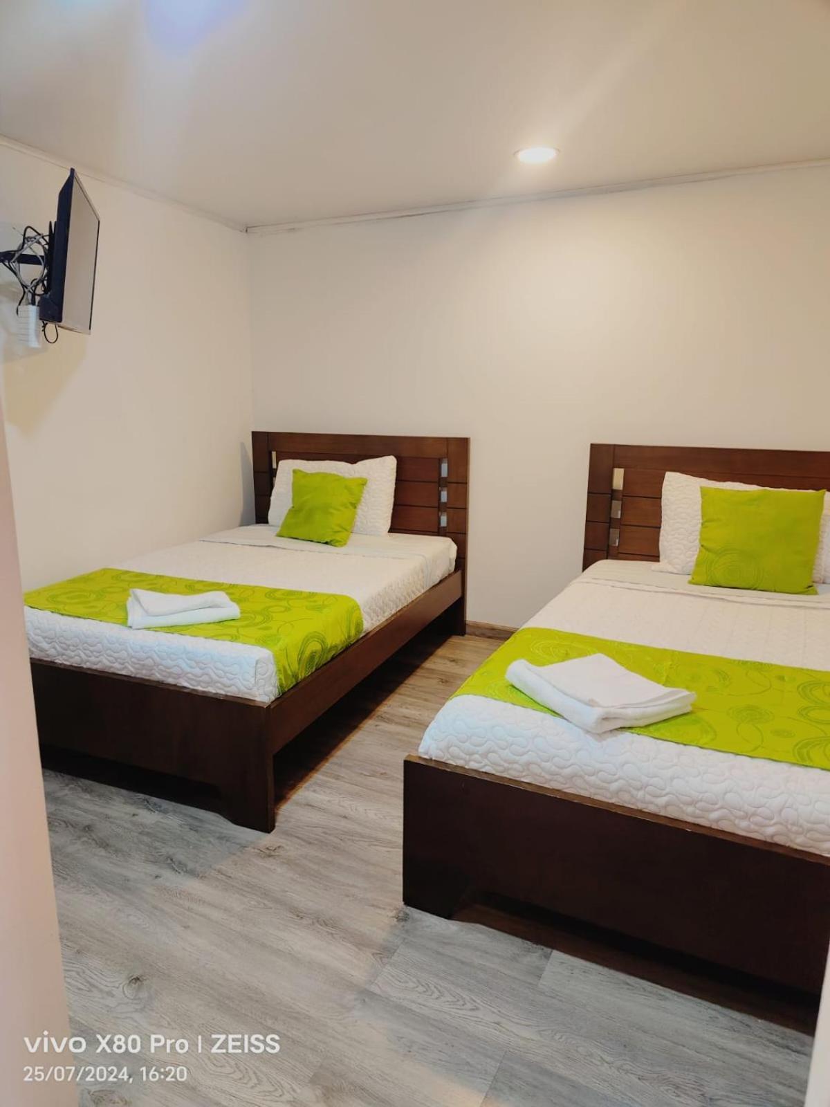 Hotel Kristal Ferial Bogota Luaran gambar
